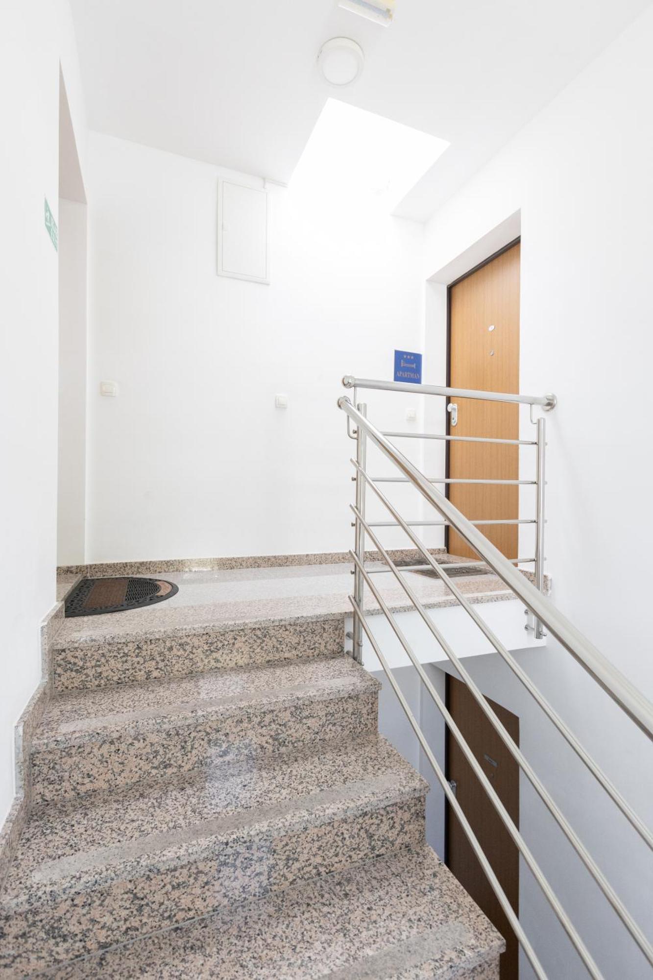 Sea View Apartments Dammi With Free Parking 马卡尔斯卡 外观 照片