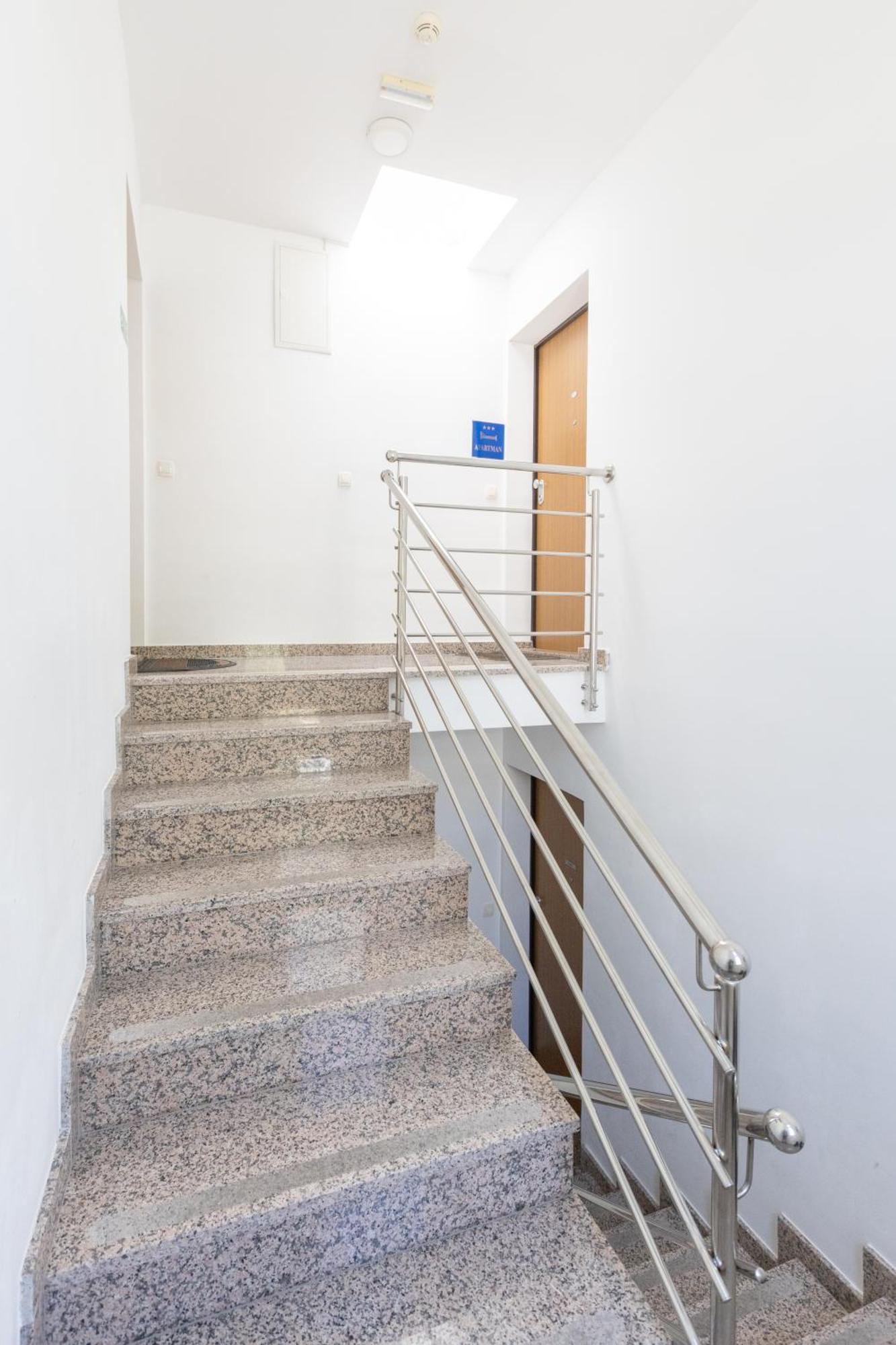 Sea View Apartments Dammi With Free Parking 马卡尔斯卡 外观 照片